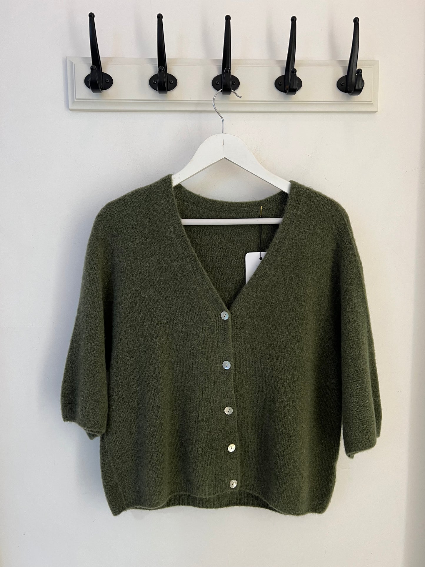 Kurzärmelige Strickjacke Eliana
