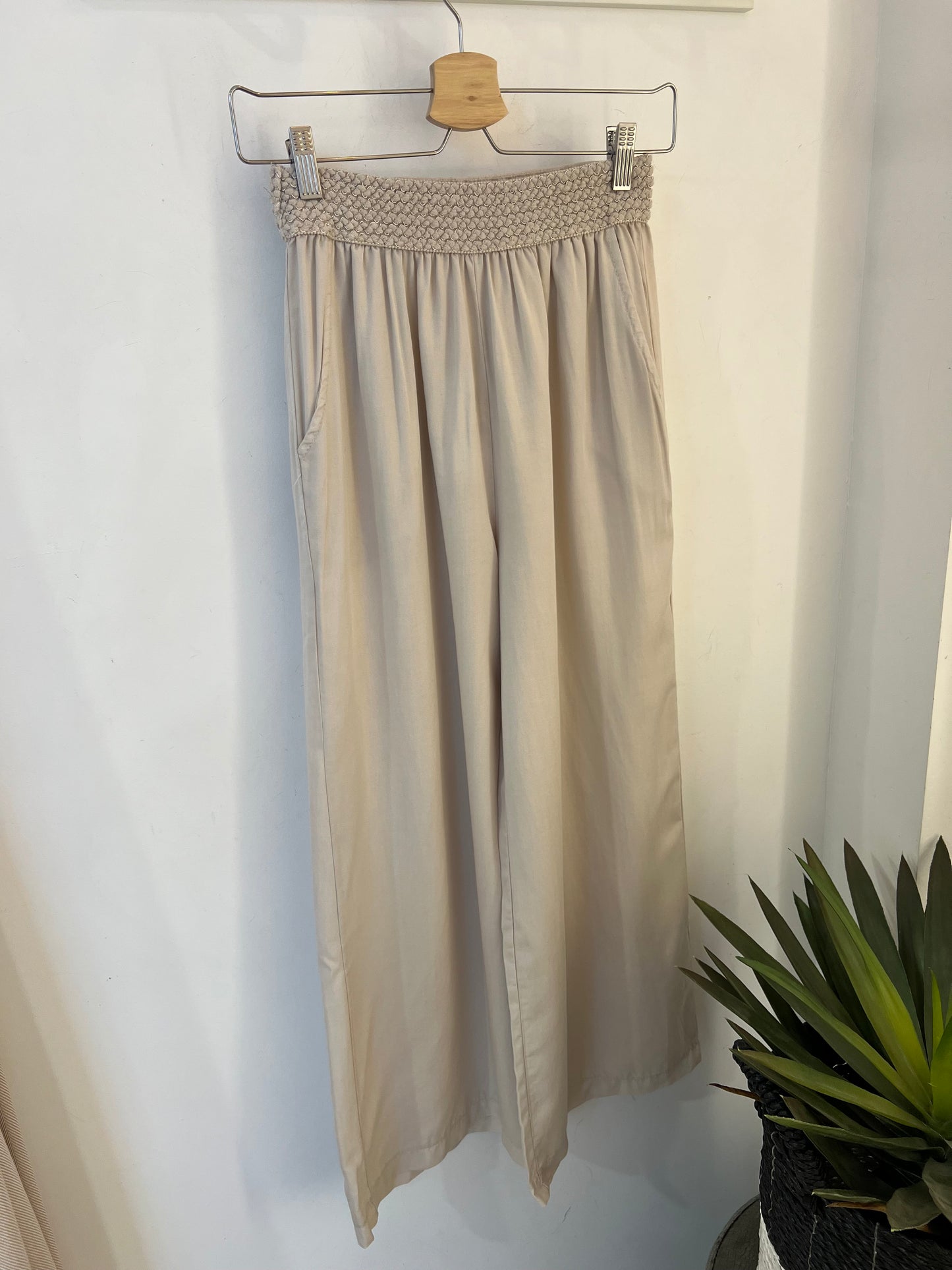 Hose Carlotta