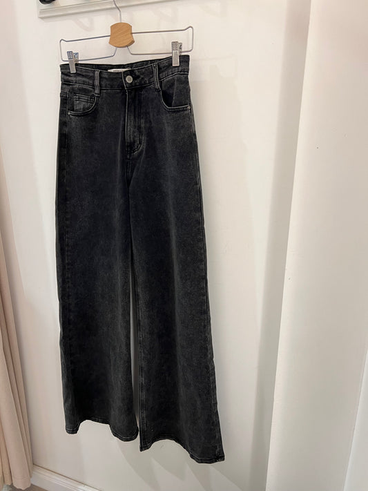 Wide Leg Jeans Mary-Jane