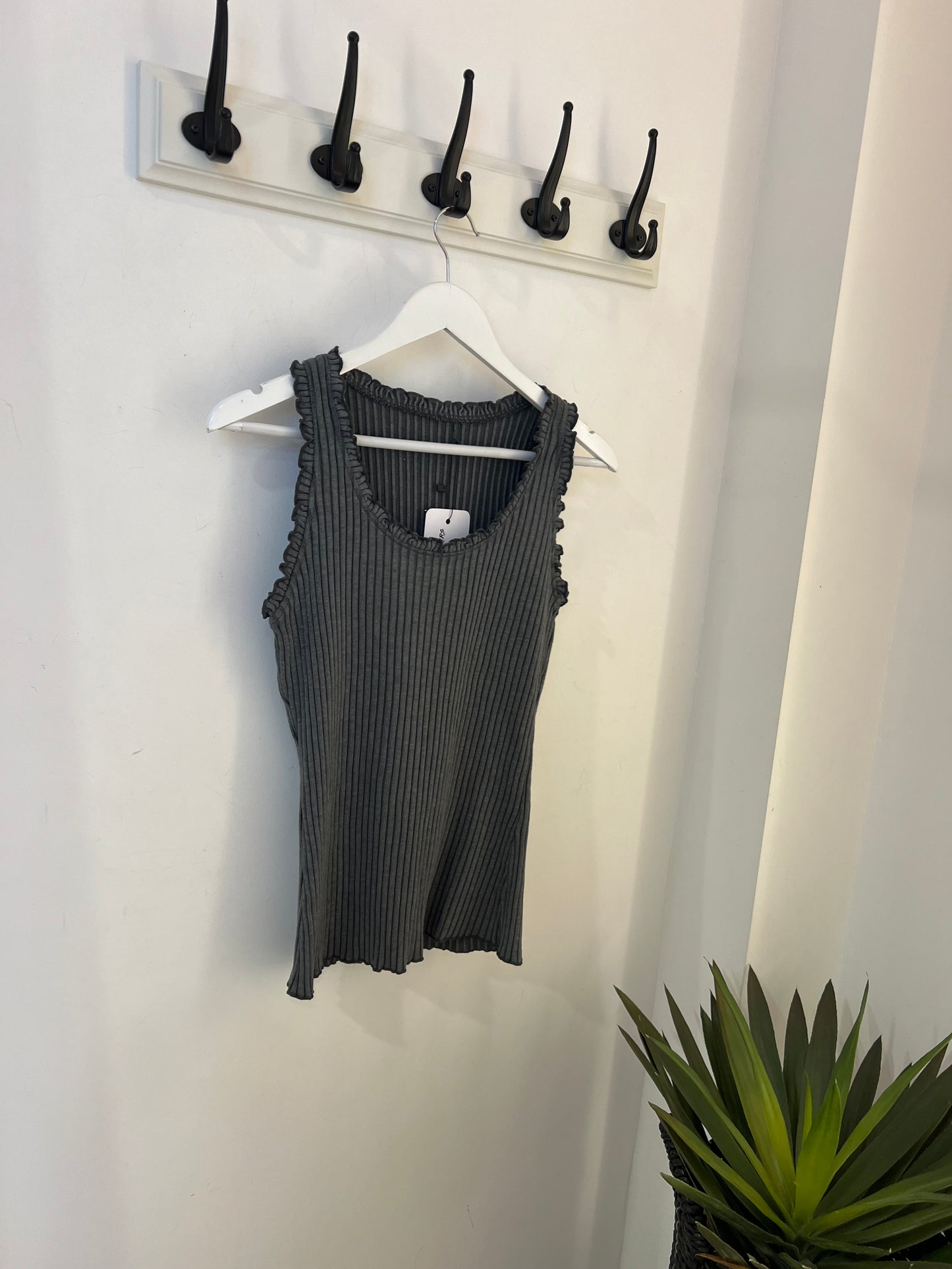Ribbed Top Ally