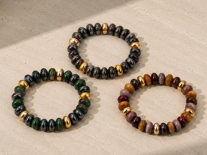 Perlenarmband mit Gold