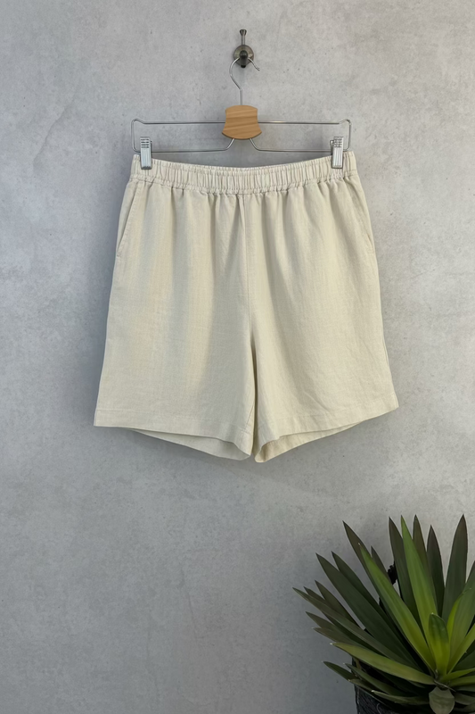 Leinenshort Yeledy