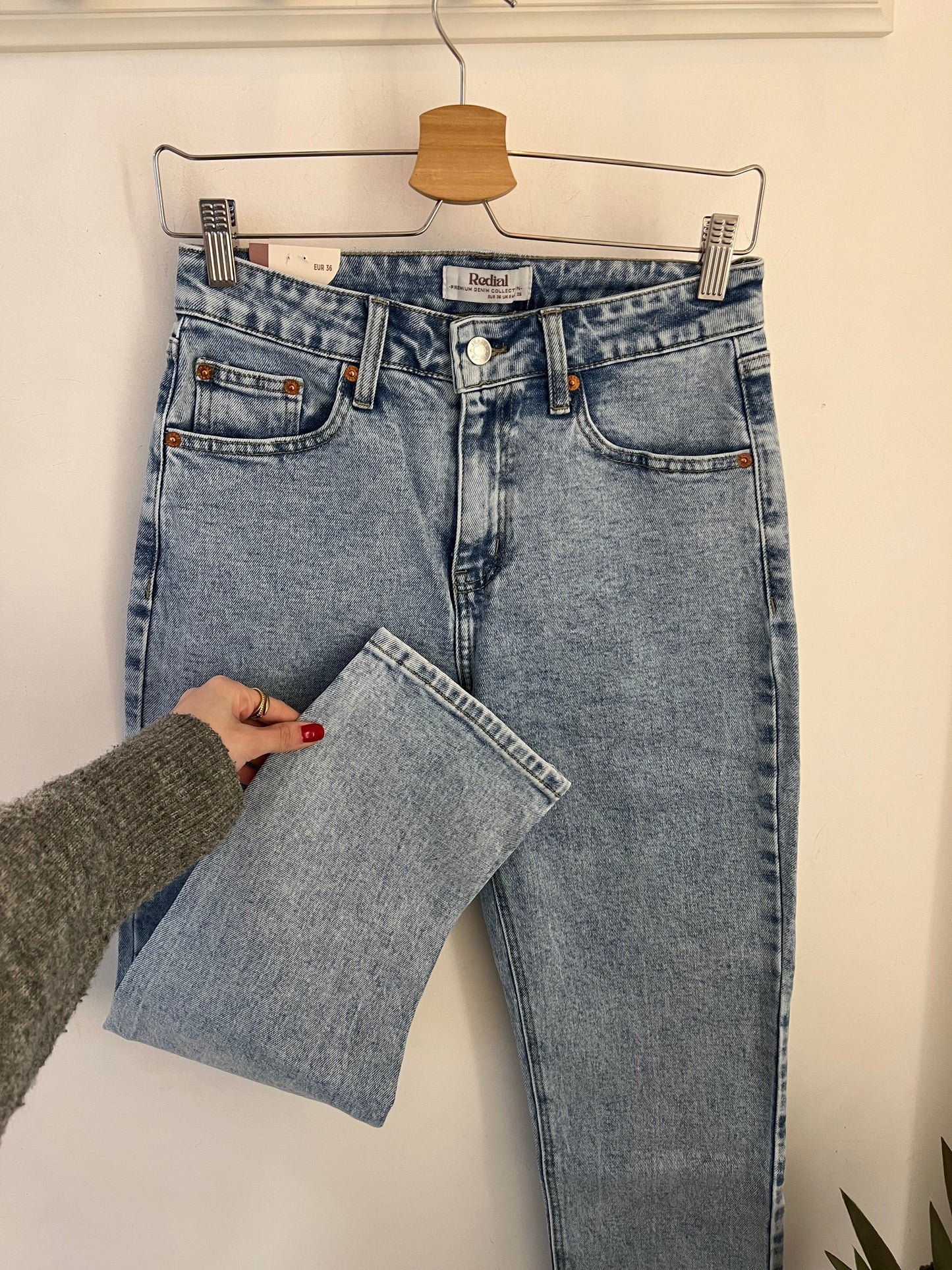 Momjeans Maja-Noe