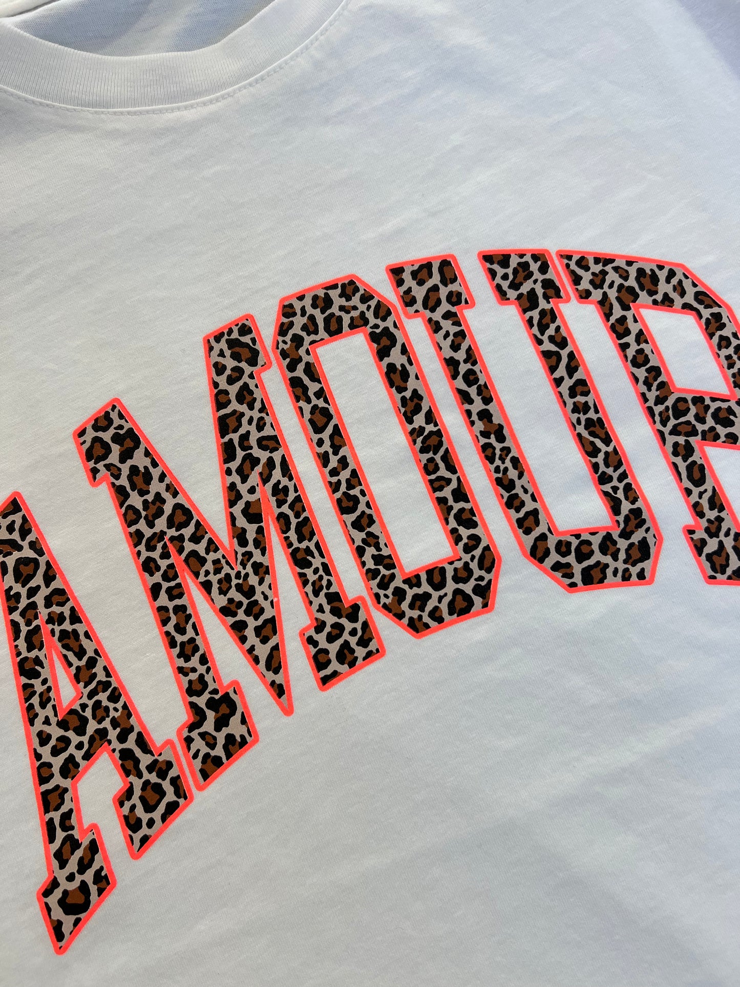 T-Shirt AMOUR leo