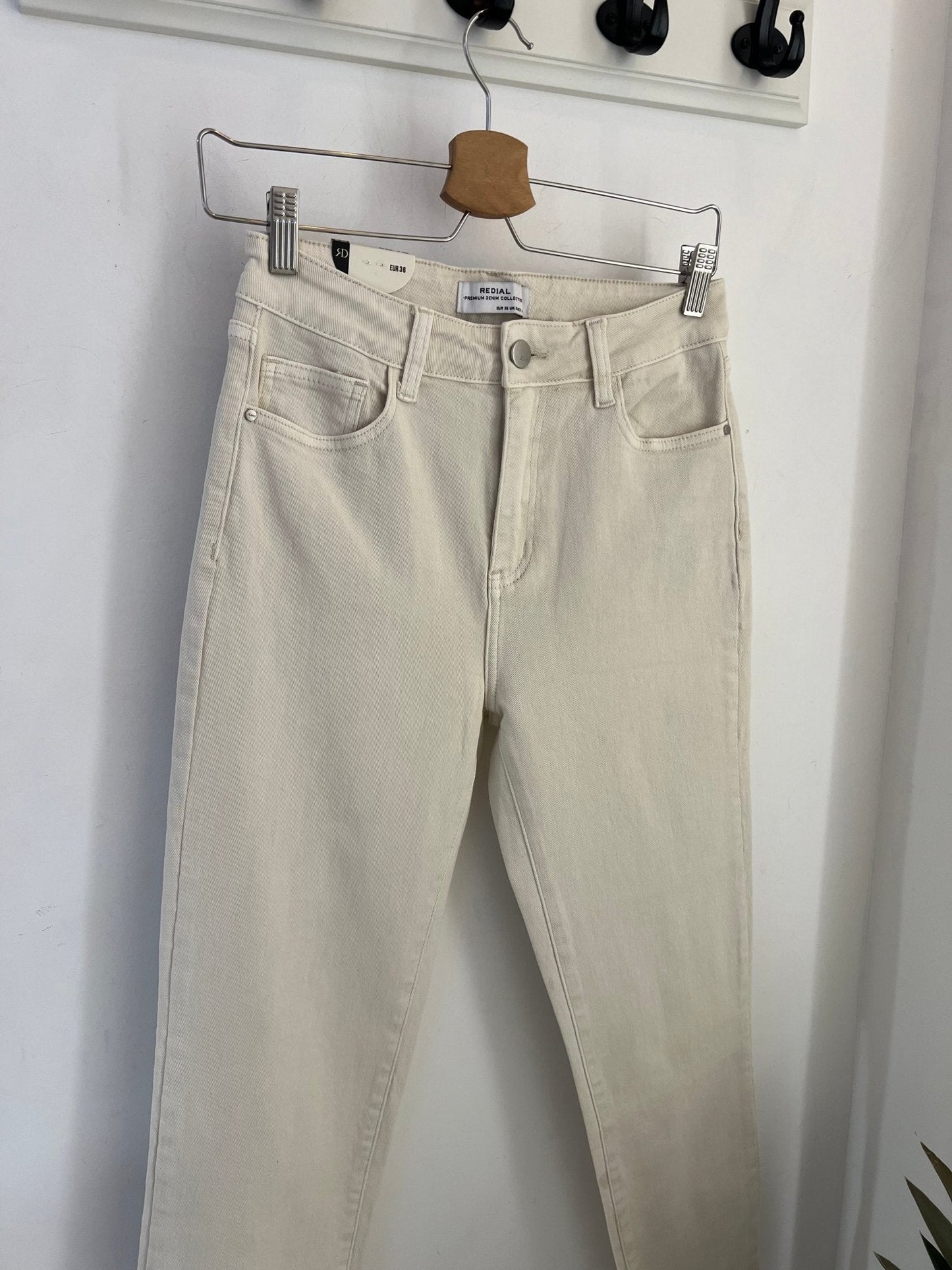 Momjeans Maja-Noe