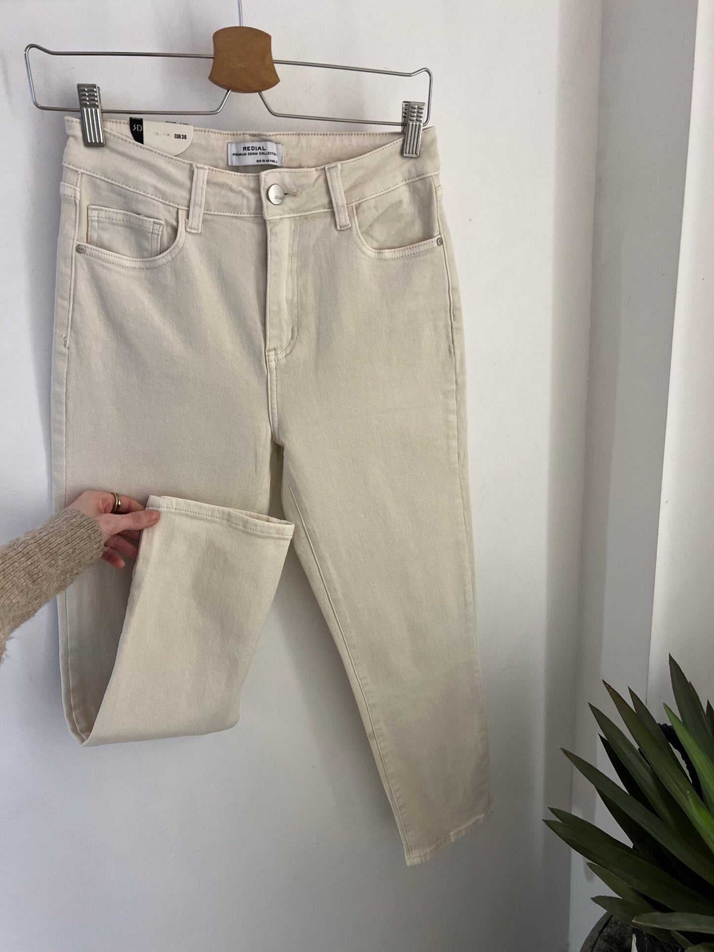Momjeans Maja-Noe