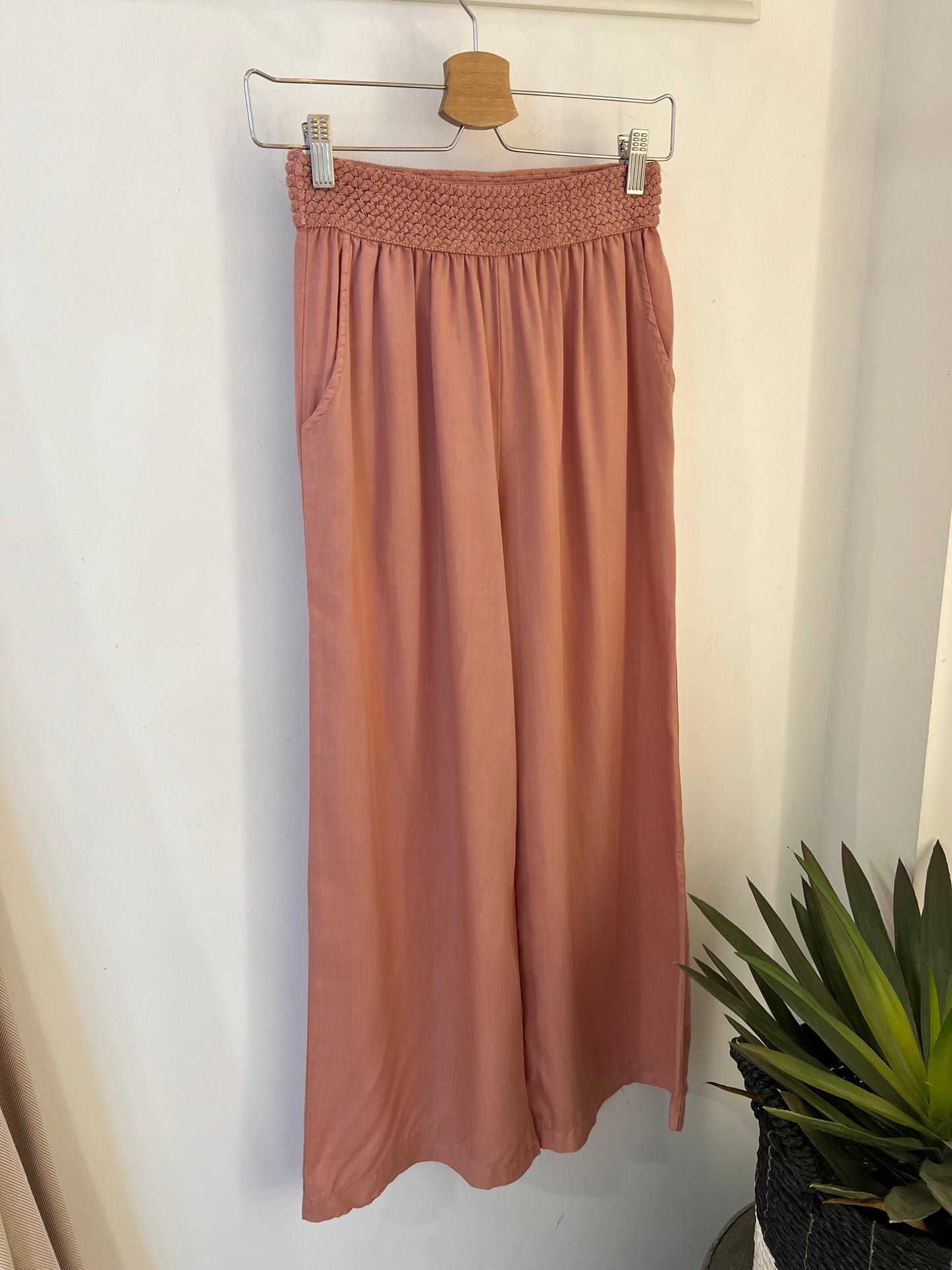 Hose Carlotta