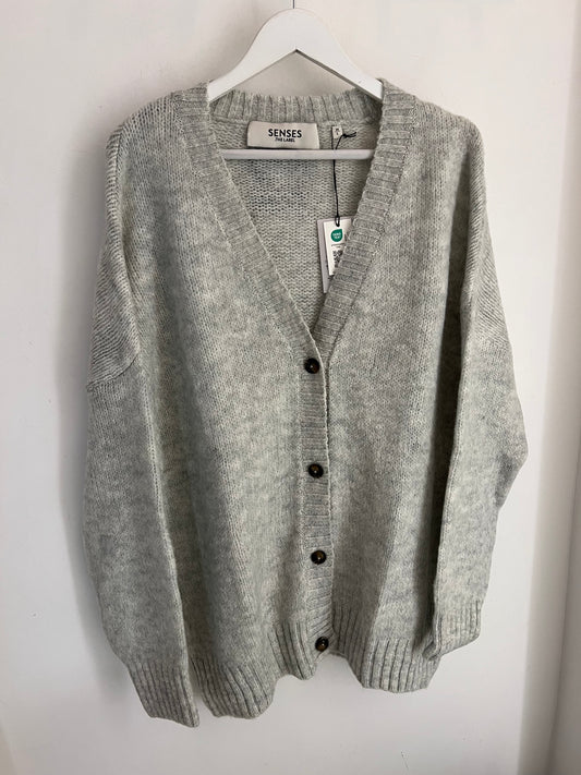 Oversized Strickjacke KO:FU von SENSES. THE LABEL