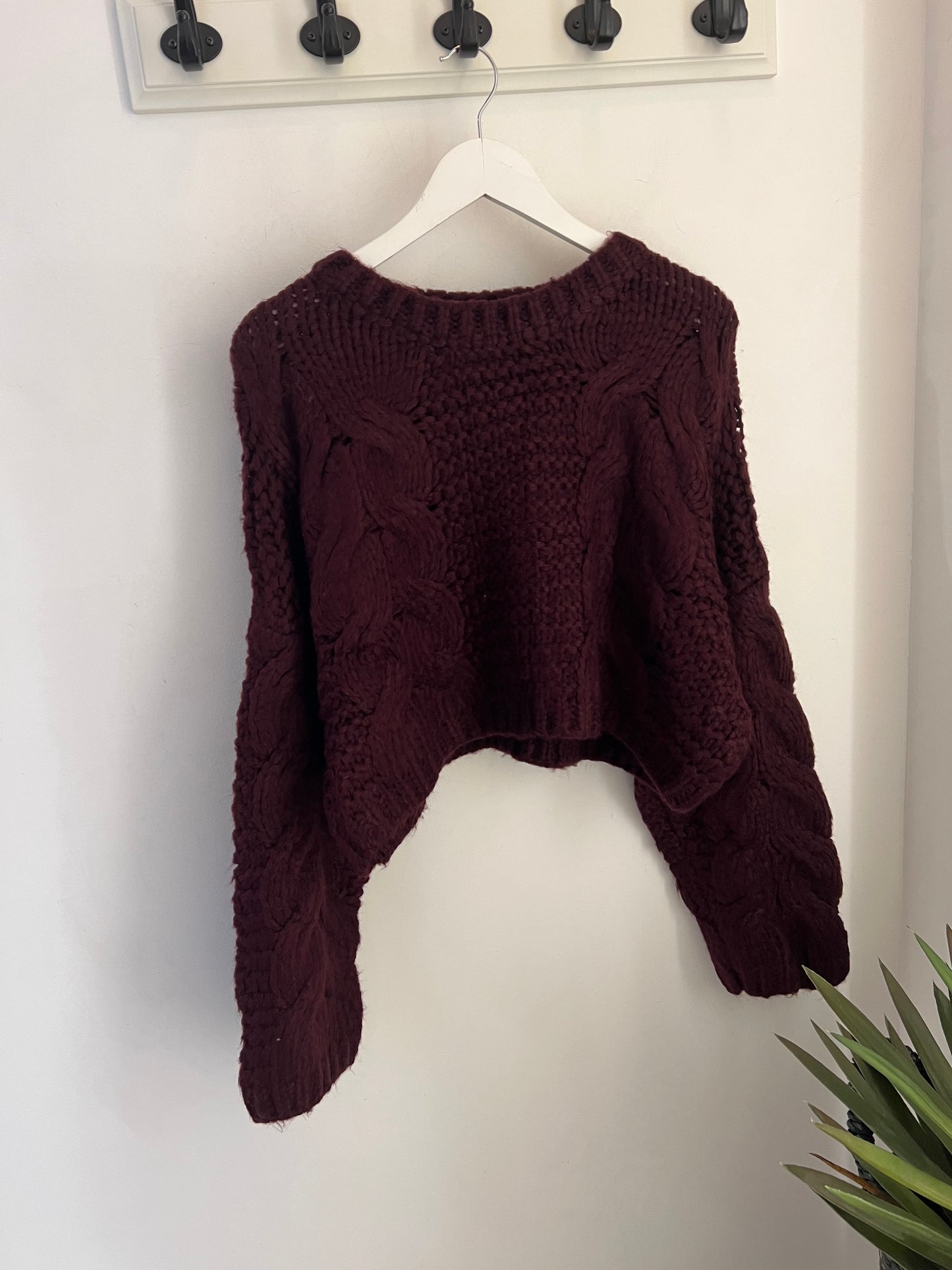 Handmade Pullover Sissy Cropped