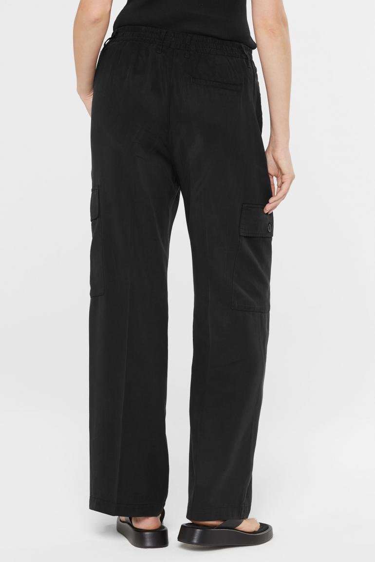 Cargohose PE:RTH - same concept