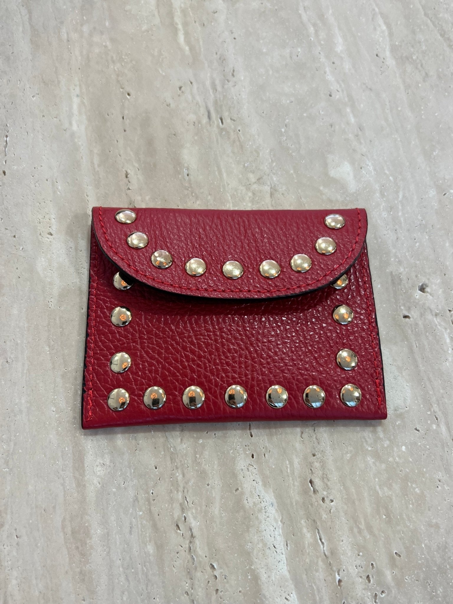 Etui Studs - same concept