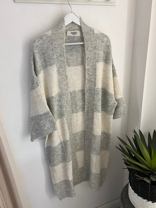 Lange Strickjacke KAL:LIE von SENSES. THE LABEL - same concept