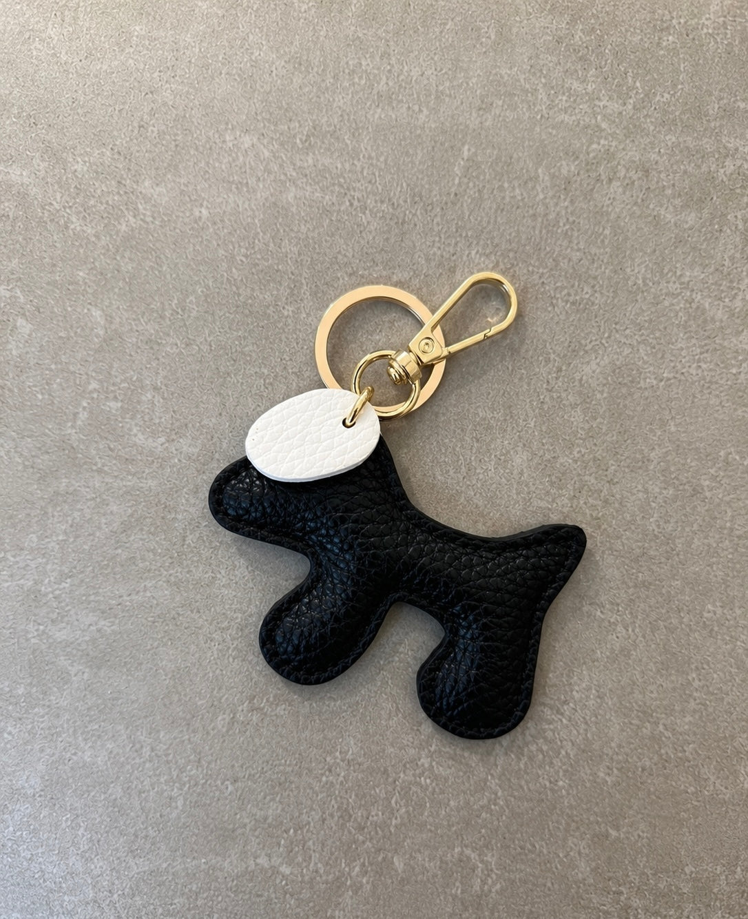 Lederschlüsselanhänger Hund - same concept