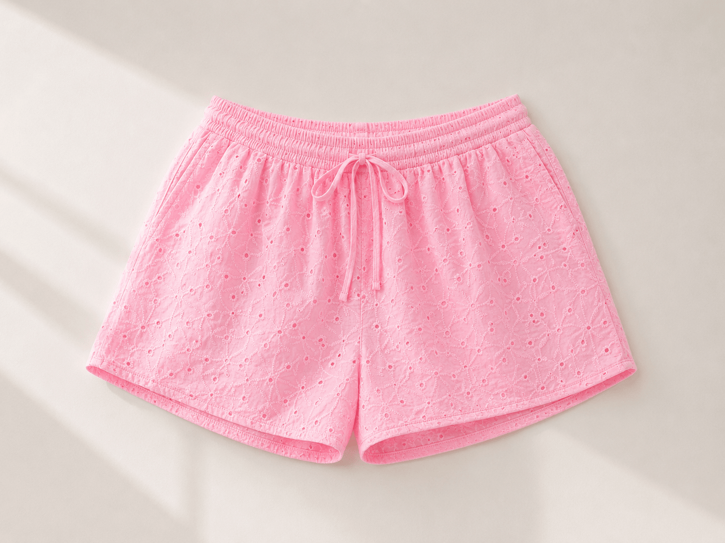 Lochstick Short Tina - same concept