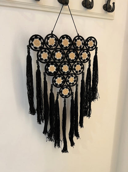 Makramee Wandschmuck - same concept