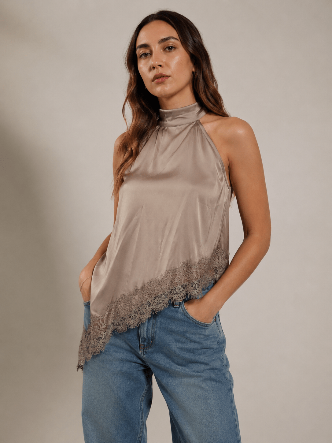Neckholder mit Spitze Luna - same concept