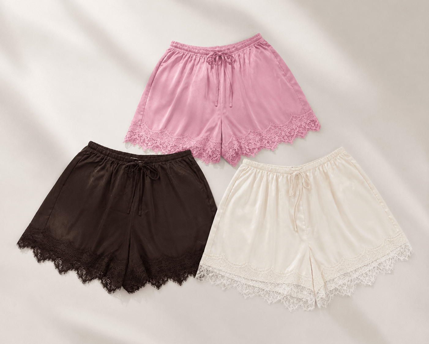 Short mit Spitze Nila - same concept