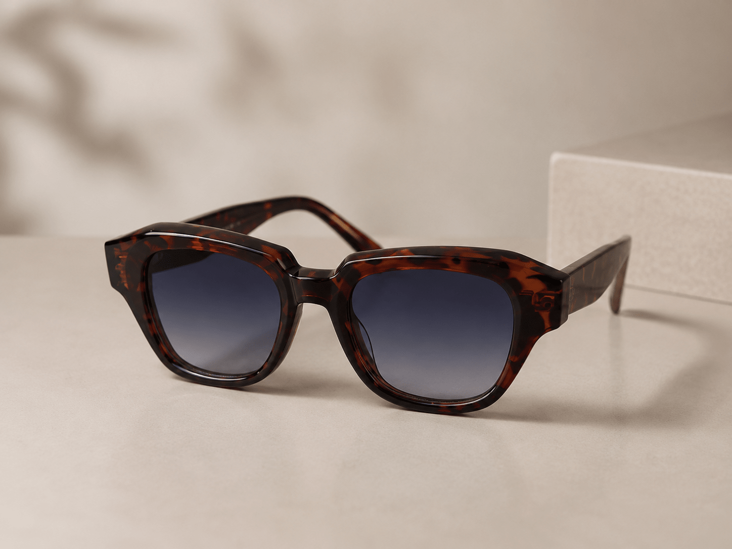 Sonnenbrille ECO SHADES - same concept