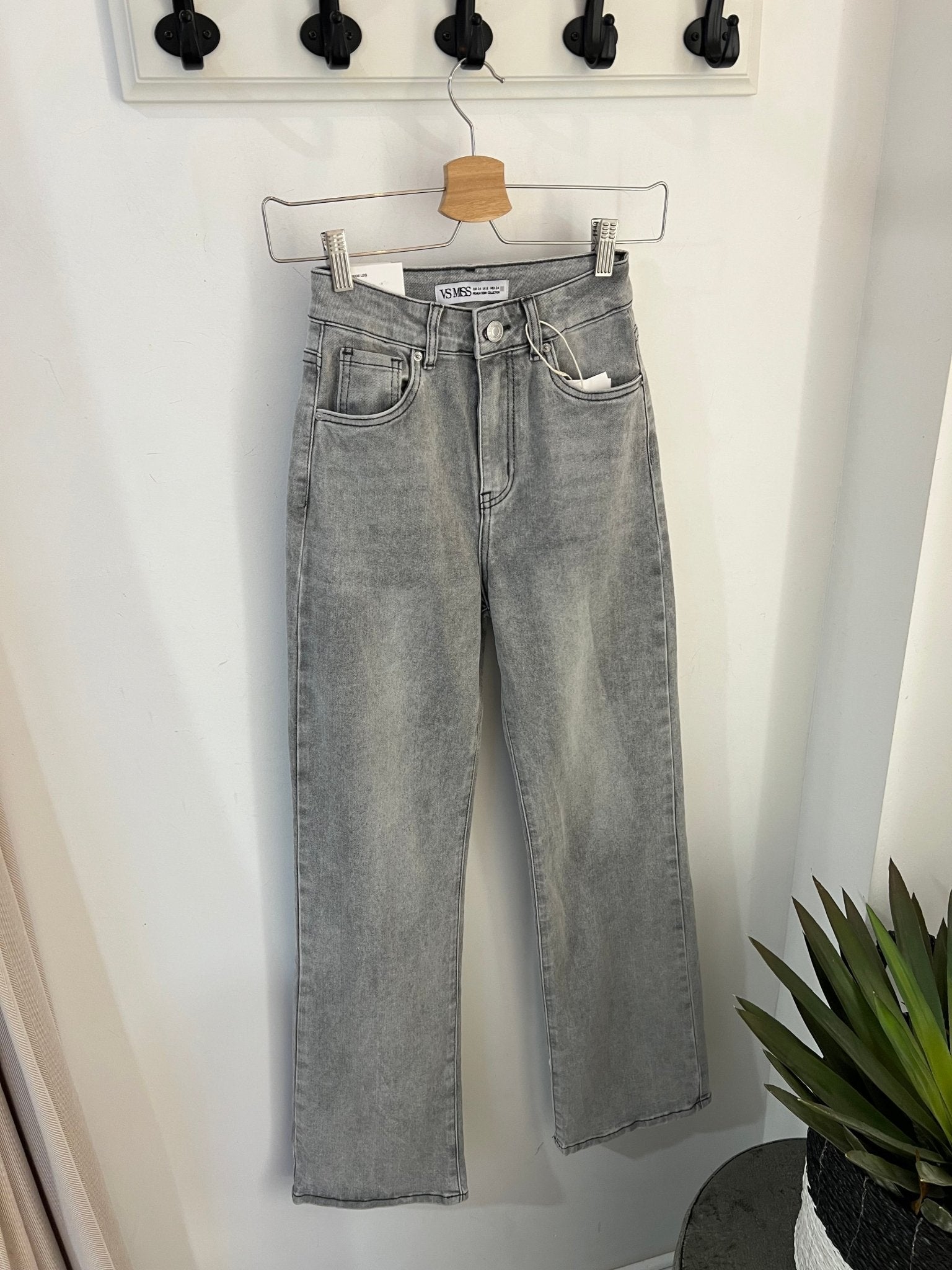 Straight Jeans Elisa - same concept