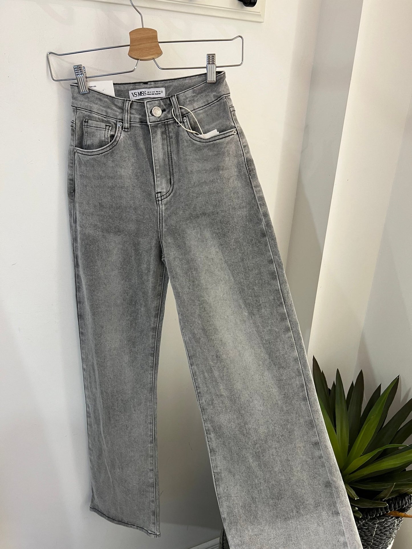 Straight Jeans Elisa - same concept