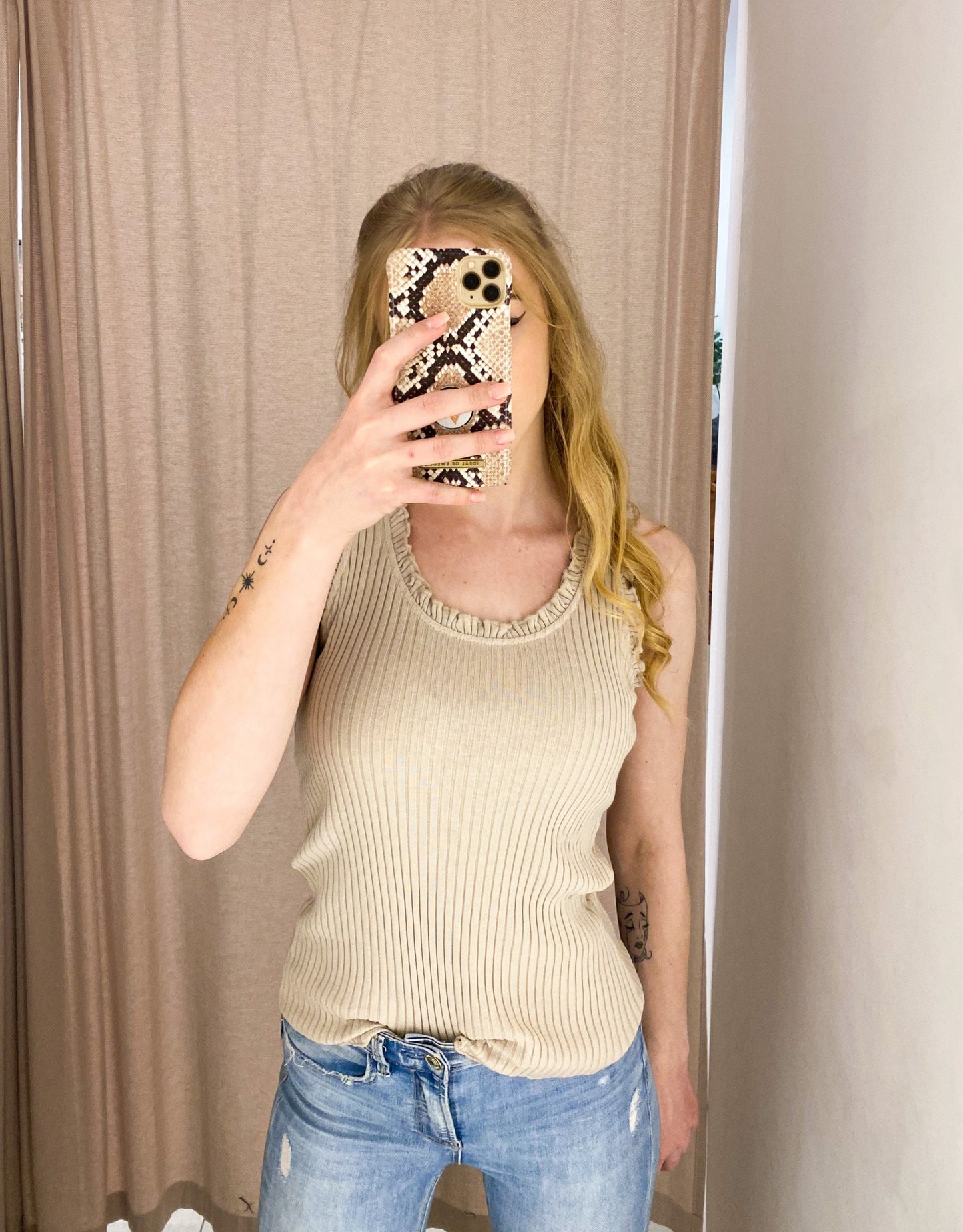 Ribbed Top Ally